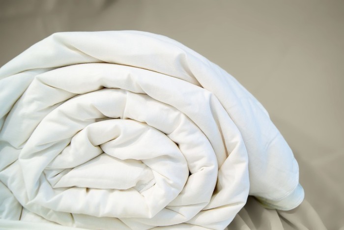 Одеяло "Optima" (Tussah+сатин) 1,5-спальное 140Í205 (легкое 450гр)