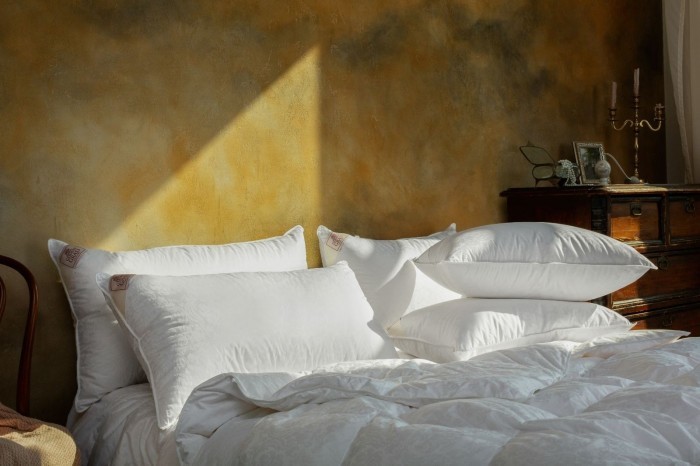 Подушка PRINCESS DOWN GRASS средняя 50х68