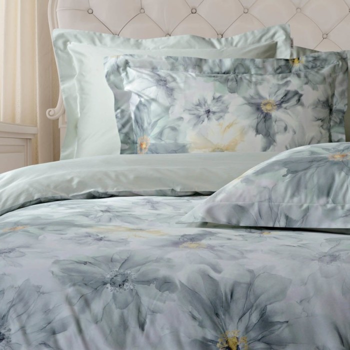 Комплект постельного белья Sharmes"Zefir" (2-х спальный евромакси (240х220))