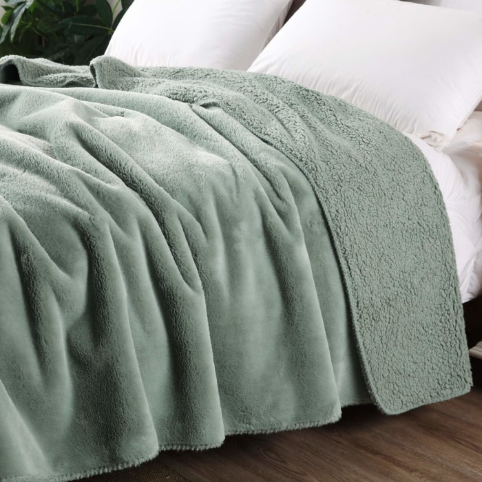 Аурелия (зеленая) Покрывало 220х240