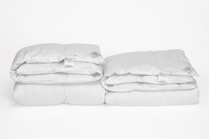 Одеяло White Familie Down, 240х220 всесезонное, с бортиком