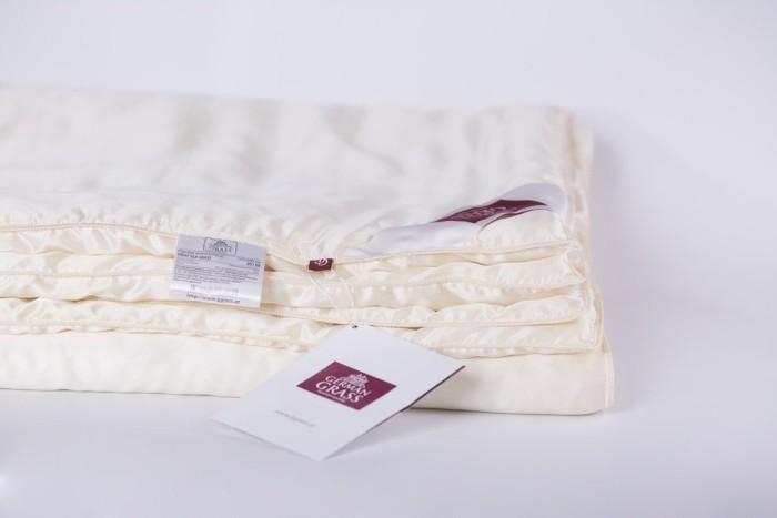 Одеяло Great Silk Grass 260х240 Всесезонное