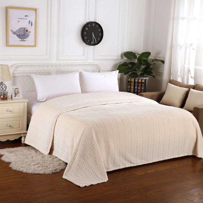 Орфей (молоко) Покрывало 160х220