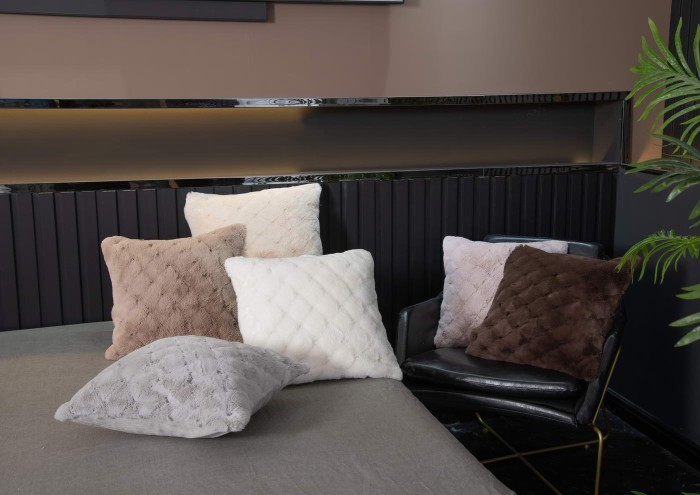 Бернард (крем) Наволочка 45х45