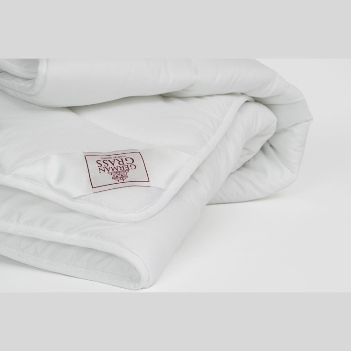 Одеяло German Grass 60C° FAMILIE STOPALLERGY 140 х 205 см всесезонное