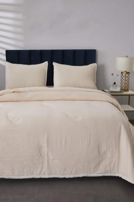 Наоми (крем) Покрывало 230х250