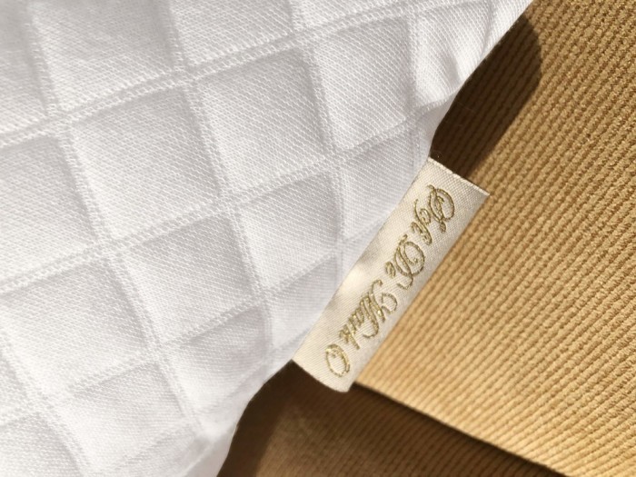 Гранд (молоко) 45х45 Наволочка