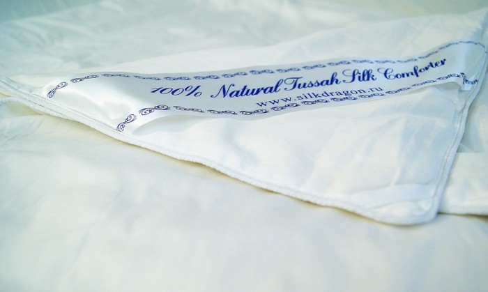 Одеяло "Optima" (Tussah+сатин) евро 200Í220 (среднее 1000гр)