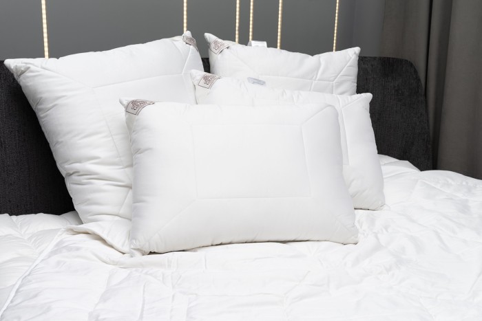 Подушка MERINO WOOL GRASS регулируемая 68х68