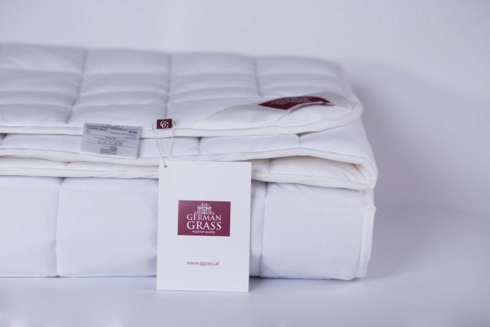 Наматрасник Mattress 4 Seasons Grass двусторонний 200 х 200