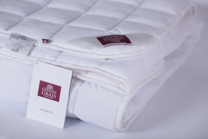 Наматрасник Mattress 4 Seasons Grass двусторонний 200 х 200