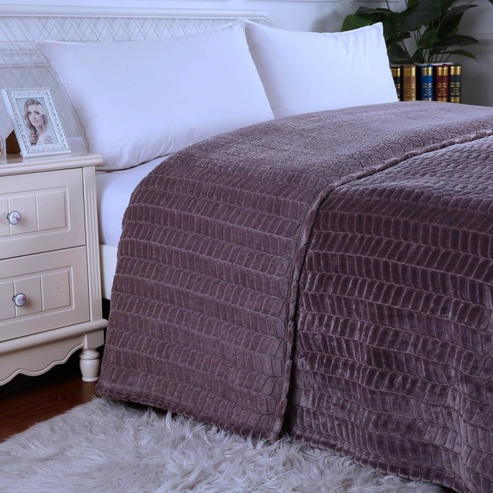 Орфей (лиловый)  Покрывало 220х240