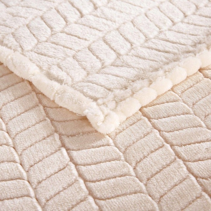 Орфей (молоко)  Покрывало 220х240