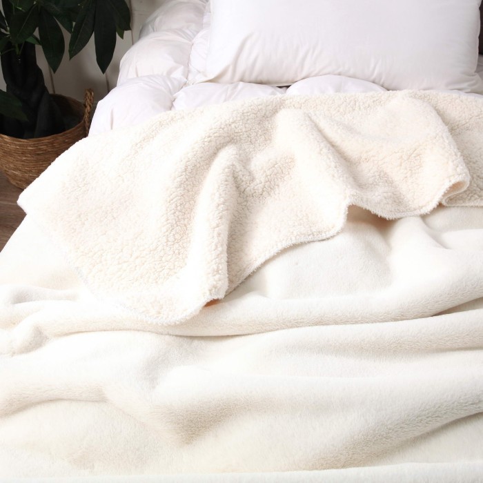 Аурелия (молоко) Плед 220х240