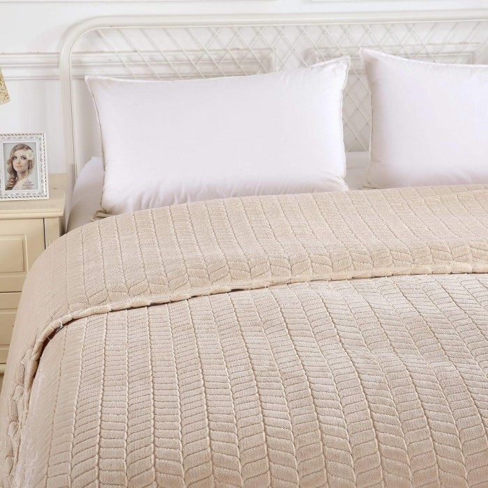 Орфей (беж)  Покрывало 220х240