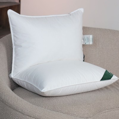 Подушка упругая Anna Flaum SCHNEE Kollektion 50х70