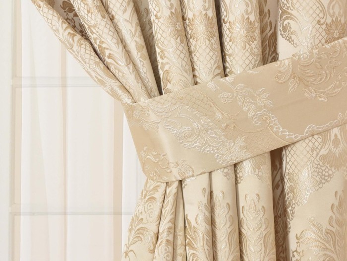 Лолита (молоко) Шторы 260х300 (2шт)