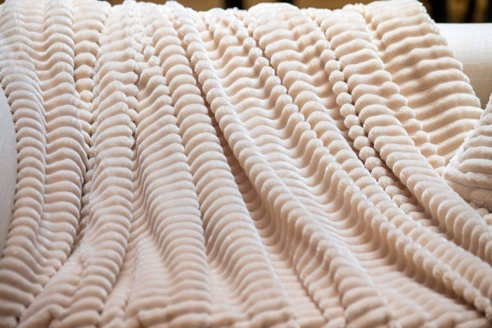 Полоса (беж ) Покрывало 160х220