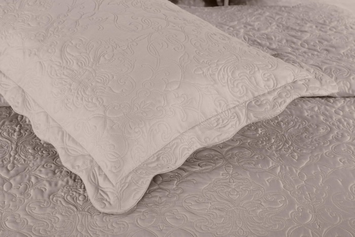 Устина (беж) Покрывало 230х250