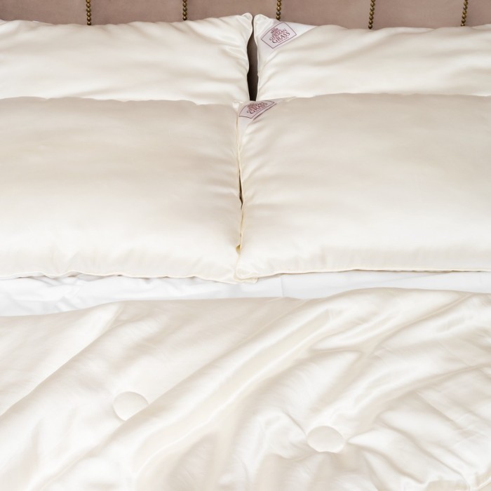 Подушка GREAT SILK GRASS мягкая 50х68