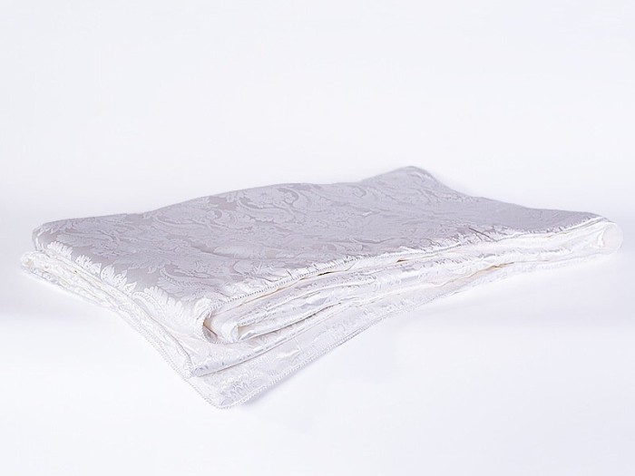 Одеяло стеганое легкое "Королевский шелк" 200 х 220