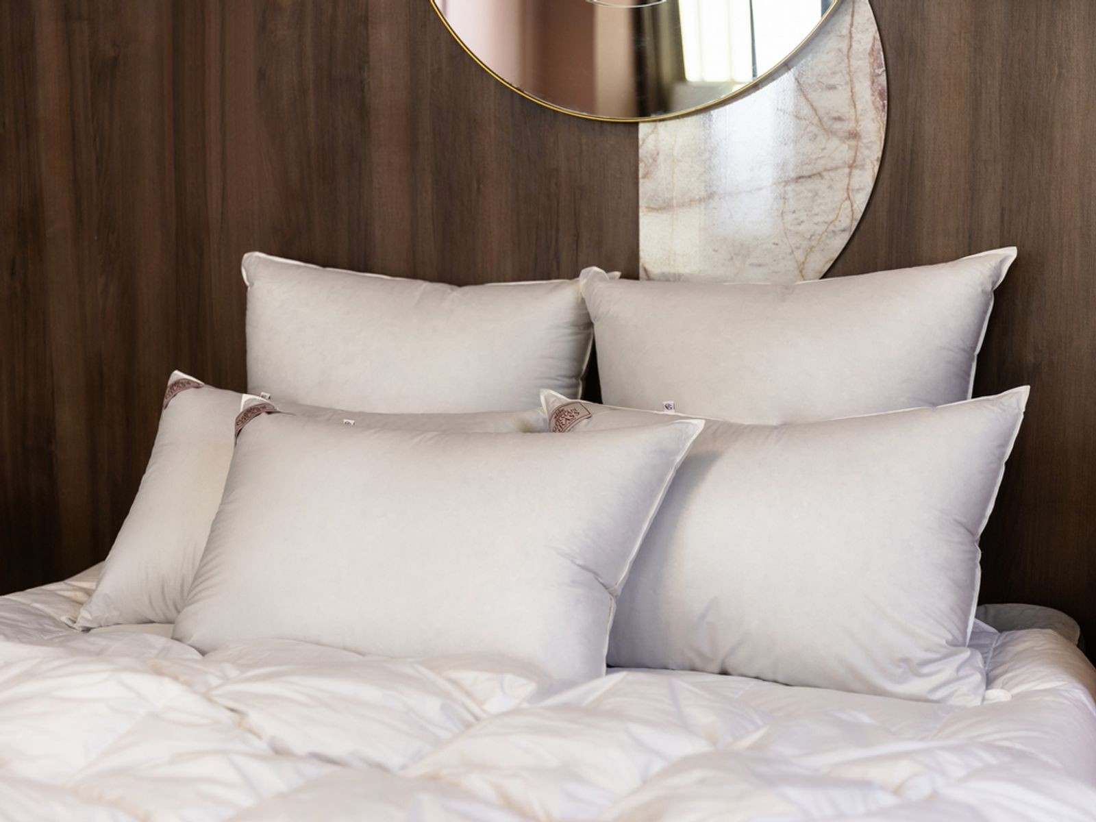 Подушка SILVER DOWN GRASS средняя 33х45