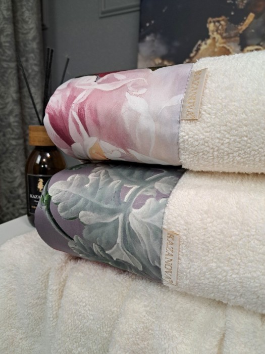 Комплект полотенец Adora Фрезия графит (молоко) 70х140см и 50х90см "KAZANOV.A"