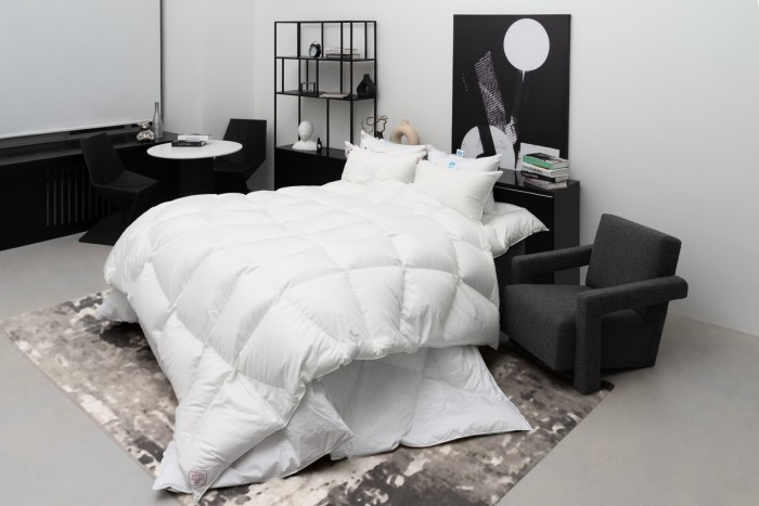 Одеяло CLOUD DOWN GRASS всесезонное 200х200