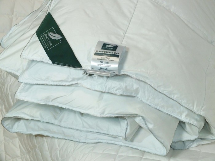 Одеяло легкое  Anna Flaum EIS Kollektion 200х220