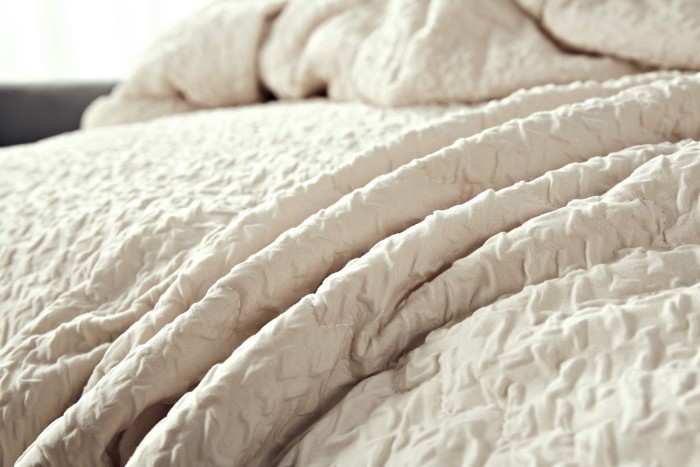 Надин (молоко) Покрывало 160х220