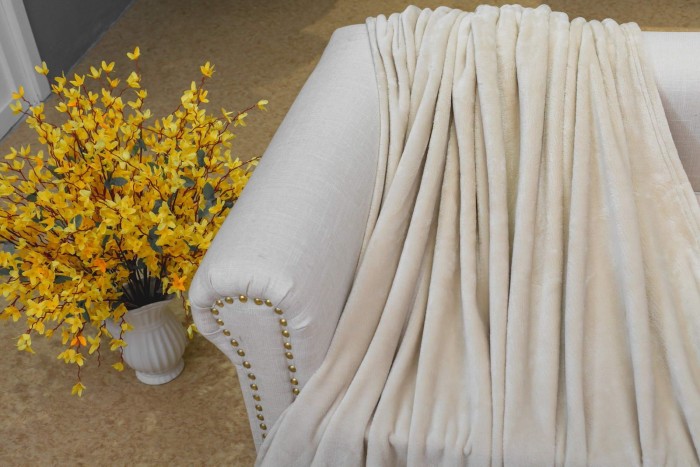 Multi-ball (беж) Покрывало 220х240