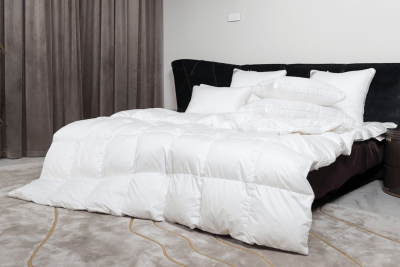 Одеяло KING DOWN GRASS всесезонное с бортиком 200х220