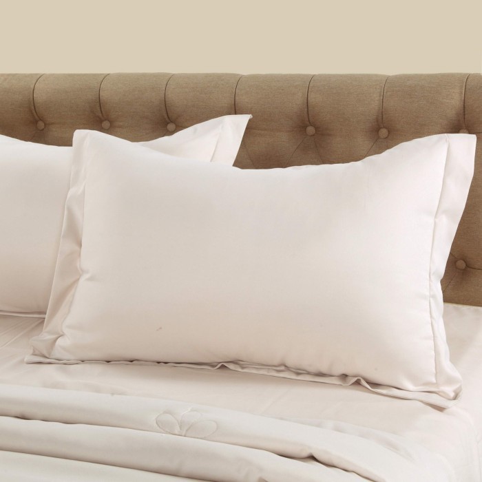 Изида (молоко) Евро Комплект Вышивка