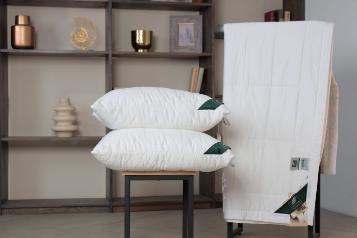 Одеяло легкое  Flaum LEINEN Kollektion 200х220