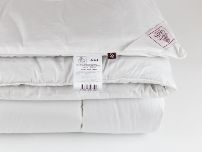 Одеяло CAMEL WOOL GRASS теплое 200х200