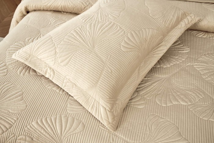 Бенита (крем) Покрывало 160х220