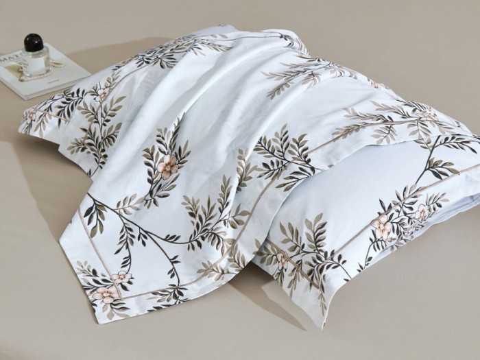 Комплект постельного белья 1,5-спальный, печатный сатин 2038-4S