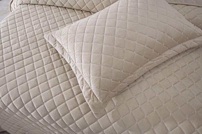 Натаниэль (крем) Покрывало 240х260