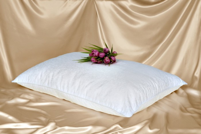 Шелковая подушка "Comfort Premium" L-средняя/упругая 50х70
