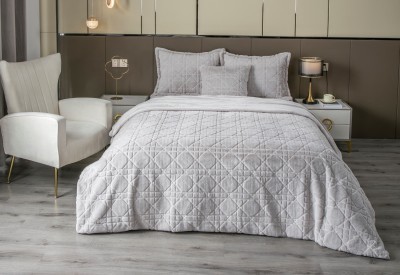 Покрывало декоративное Shinshilla Dori (бежевая платина) 160х220см