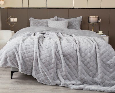 Покрывало декоративное Shinshilla point (дымчатый) 220x240см 