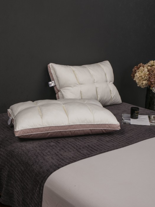 Подушки Cassette (жемчуг пудра) 70х70см