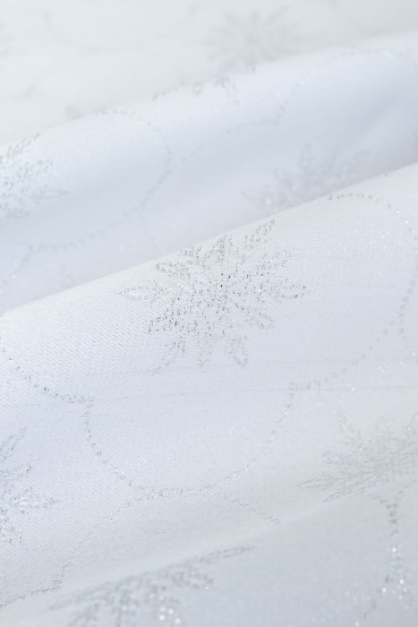 Скатерть Arya с люрексом Snejinka Белый