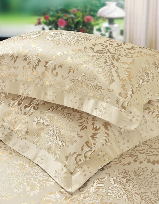 Иветта (молоко) Покрывало 240х260