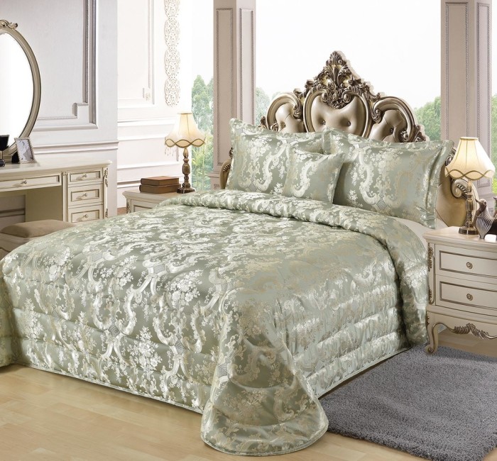 Бенедект (изумруд) Покрывало 240х260