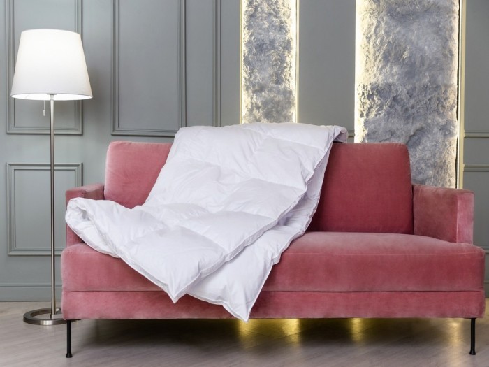 Одеяло WHITE FAMILIE DOWN всесезонное с бортиком 155х200