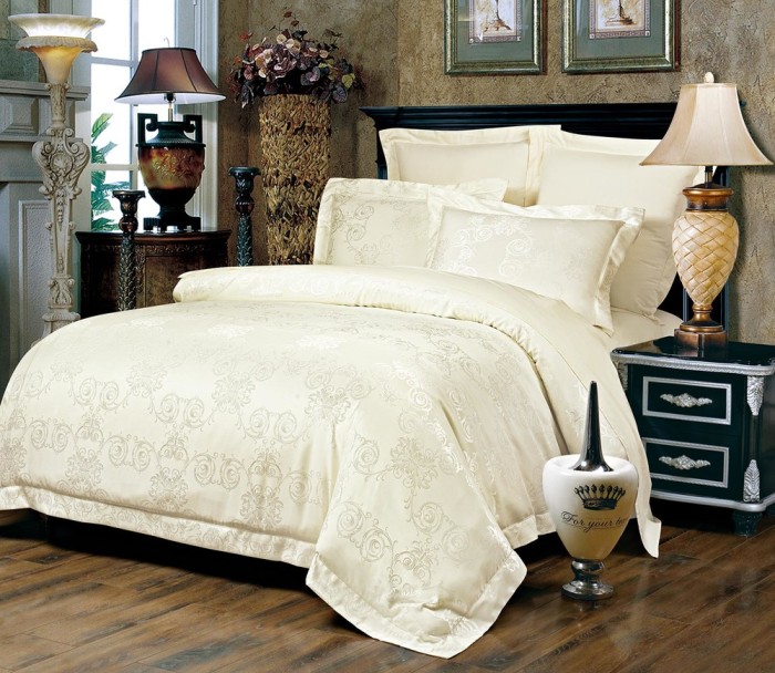 Лукреция №3 Жаккард Евро Комплект постельного белья