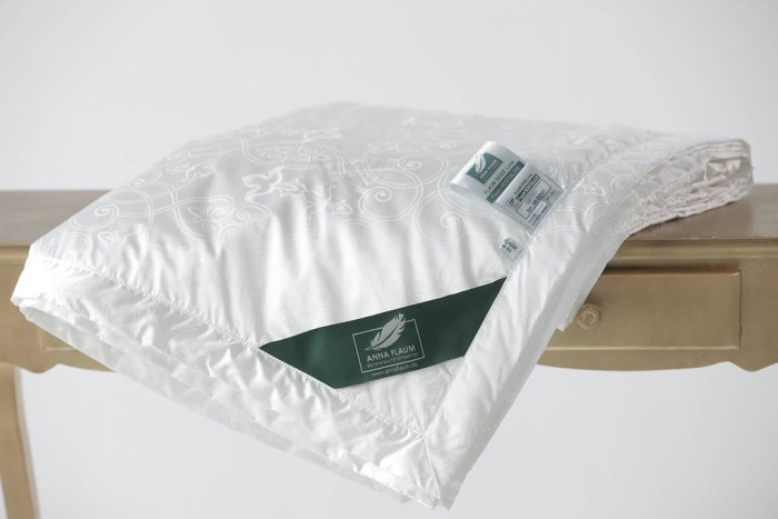 Одеяло легкое  Flaum NOSTALGIE Kollektion 200х220