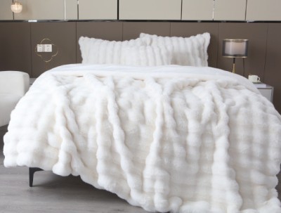 Покрывало декоративное Buffy Premium (жемчуг) 220x240 220x240см 