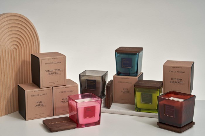 Oud and Bergamot Свеча Ароматическая (220гр)